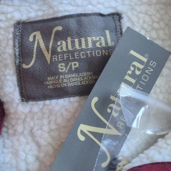 Natural Reflections Red Plaid Sherpa Lined Button Up Jacket size Small - Picture 4 of 6